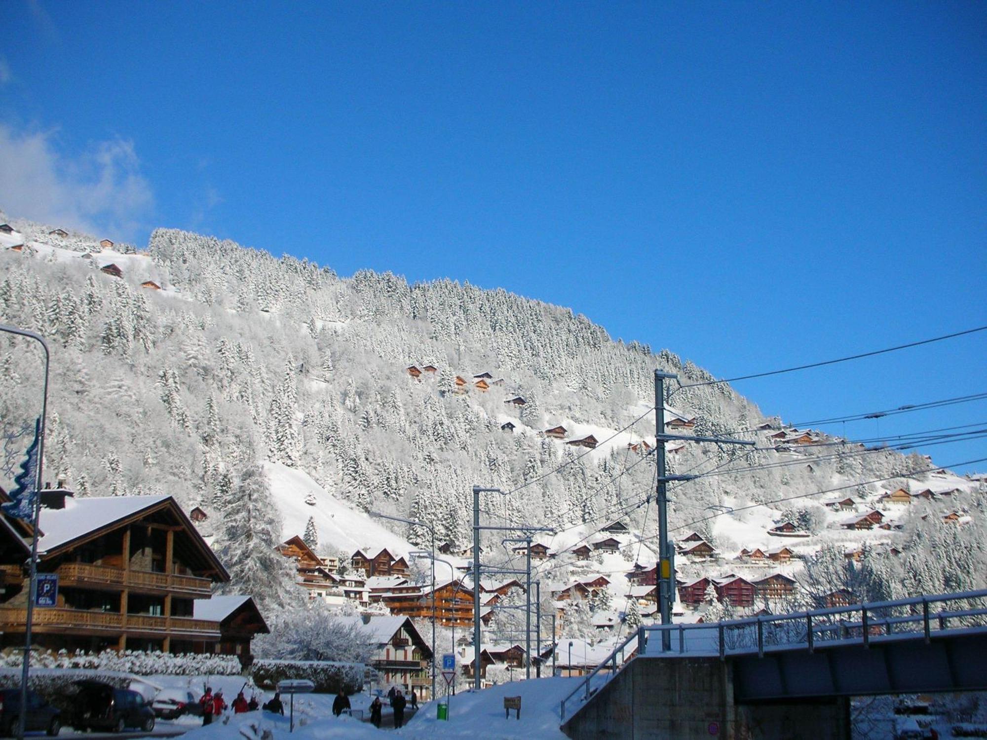 Hostel Backpacker Le Petit Baroudeur Champéry Zewnętrze zdjęcie